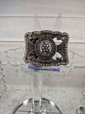 Belt buckle